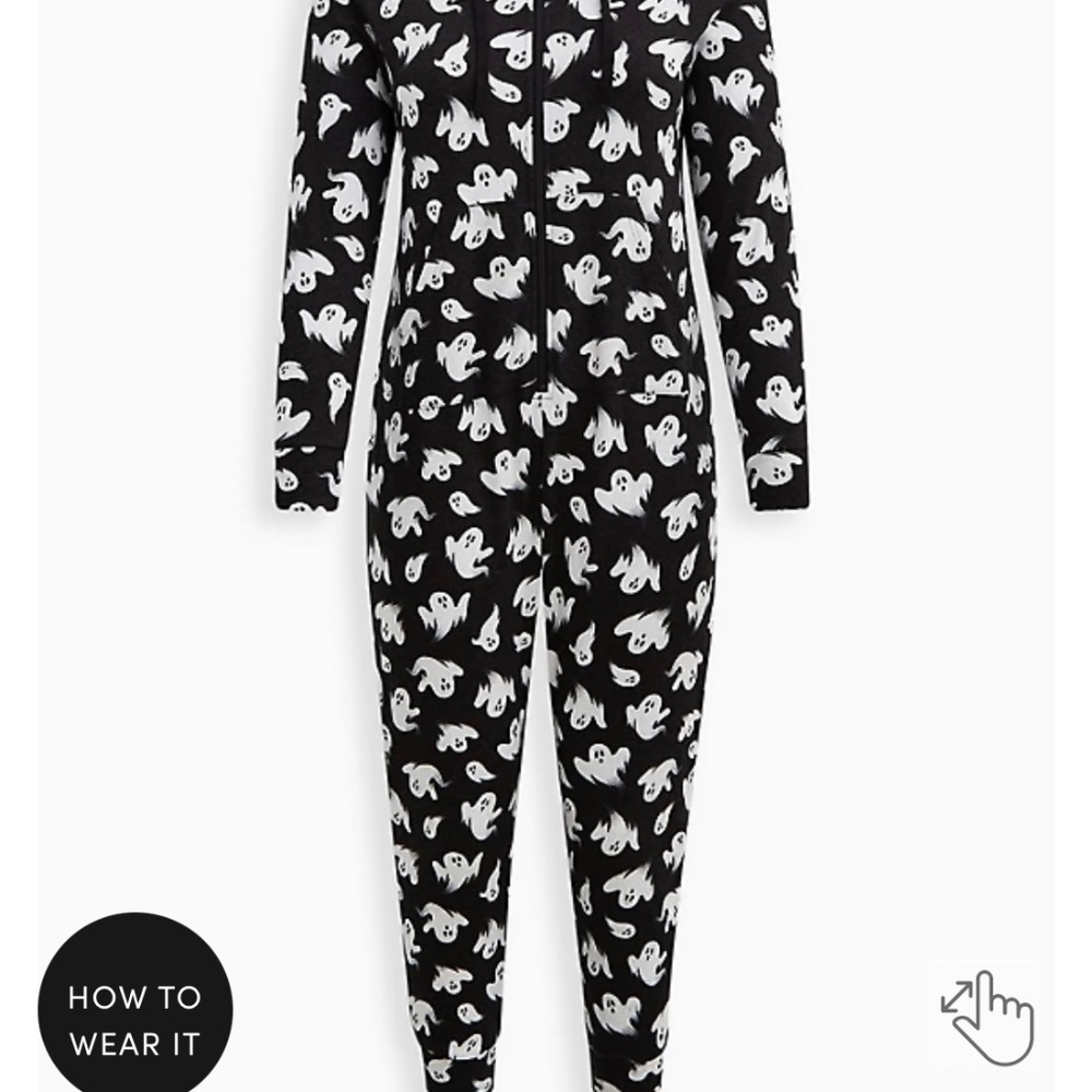 Brand new Halloween torrid onesie👻